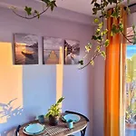 Sunshine Loft Апартаменты